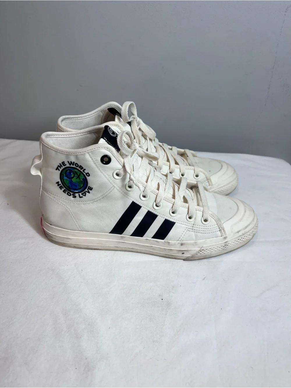 Adidas Nizza Hi RF The World Needs Love high tops size 10.5